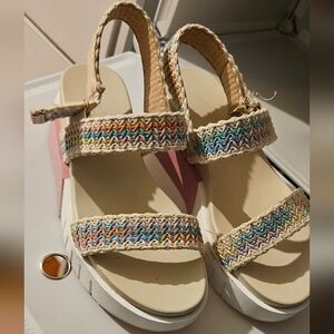 Chinese Laundry Beige Sandals